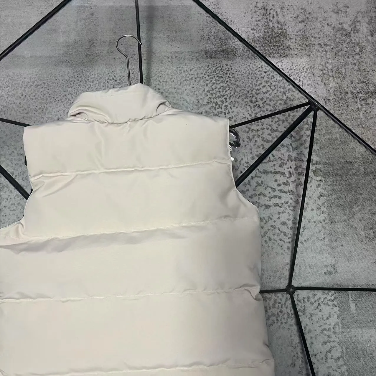 𝑪𝒂𝒏𝒂𝒅𝒂 𝑮𝒐𝒐𝒔𝒆Canada Goose tiles